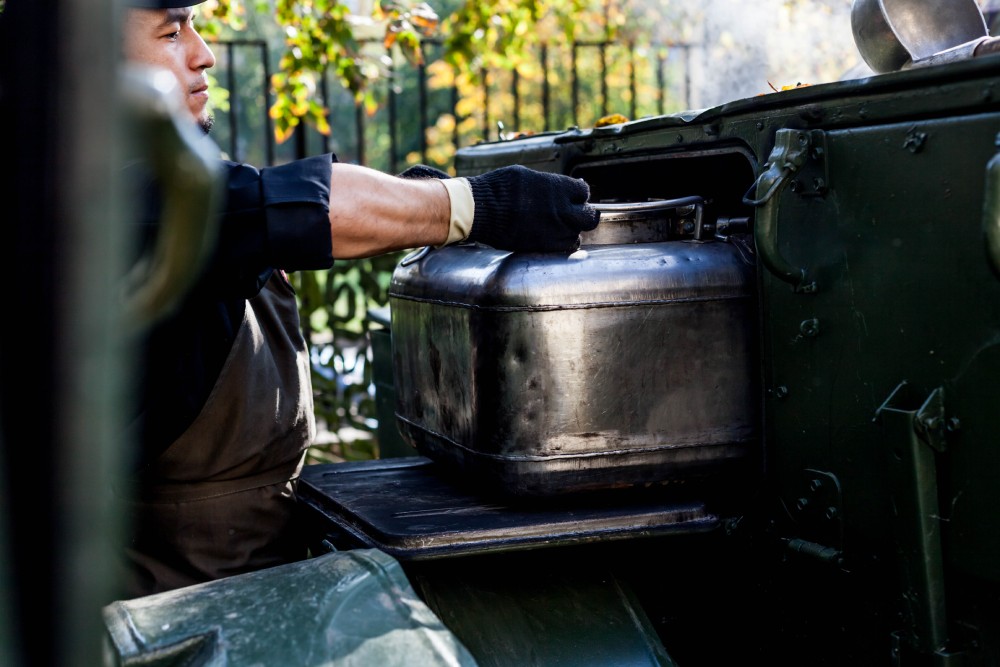 Организация выездного питания для городских событий и аварийных служб